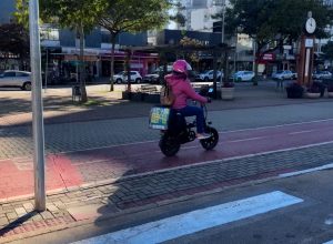 cascavel-aprova-regras-mais-rigidas-para-veiculos-eletricos