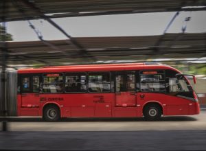 nova-licitacao-do-transporte-coletivo-de-curitiba-e-suspensa-pela-justica