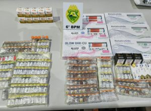 fiscalizacao-na-rodoviaria-de-cascavel-apreende-cigarros-contrabandeados