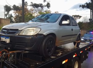 guarda-municipal-recupera-carro-furtado-no-bairro-floresta,-em-cascavel