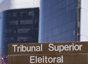 tse-mantem-decisao-que-cassou-mandato-de-ex-governador-de-roraima