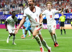 inglaterra-elimina-rd-congo-com-dois-gols-de-kane-e-avanca-as-oitavas