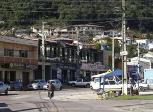 apagoes-em-rio-branco-do-sul-interrompem-transmissao-da-copa-e-motivam-denuncia-no-mp