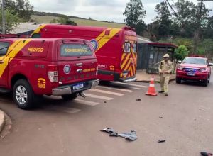 motociclista-fica-gravemente-ferido-apos-ser-atropelado-por-carro-que-fugiu-do-local-em-cascavel