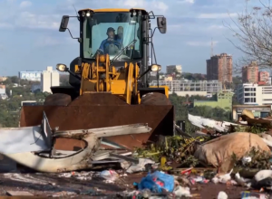 foz-do-iguacu:-descarte-irregular-de-lixo-preocupa-moradores-na-vila-portes
