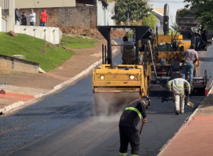 obra-da-ponte-do-bairro-14-de-novembro-entra-na-fase-final-com-inicio-do-asfaltamento