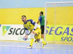 sao-jose-renova-com-o-goleiro-david-para-2026