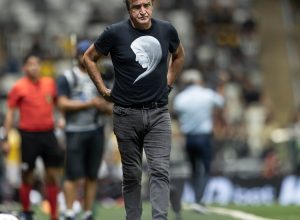 atletico-mg-anuncia-saida-do-tecnico-cuca,-oito-meses-apos-contratacao