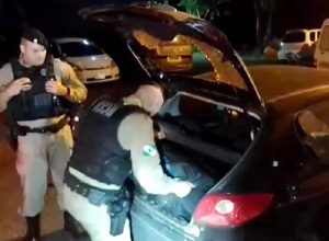 confronto-policial-termina-com-assaltante-morto-e-outro-em-estado-grave-em-foz-do-iguacu
