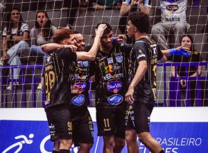 velez-goleia-dracena-e-se-aproxima-da-classificacao-na-lnf