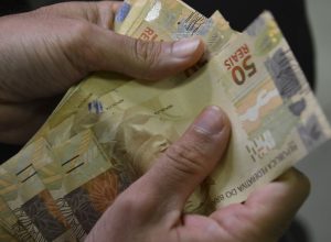 proposta-do-orcamento-de-2026-preve-salario-minimo-de-r$-1.631