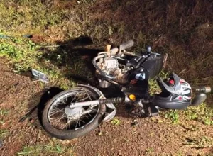 motociclista-e-encontrado-ferido-as-margens-da-pr-317-em-santa-helena