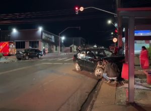 batida-entre-veiculos-deixa-dois-feridos-no-bairro-periolo-em-cascavel