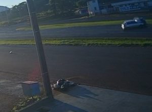 camera-de-seguranca-registra-momento-de-grave-acidente-na-br-277-em-cascavel