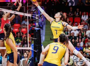 brasil-vence-e-pega-franca-nas-quartas-do-mundial-de-volei-feminino