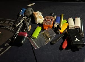 guarda-municipal-de-cascavel-apreende-drogas-e-vapes-com-moradores-de-rua