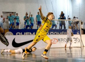 jaragua-supera-atlantico-e-garante-vaga-na-semifinal-da-talentos-lnf