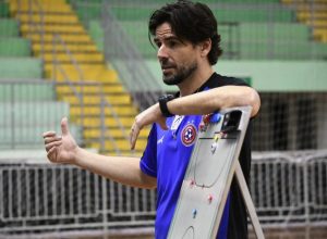 joacaba-recebe-o-blumenau-nesta-segunda-feira-pela-lnf