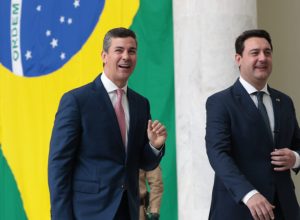 presidente-do-paraguai-vai-ao-parana-buscar-investidores-e-promete-estabilidade-economica