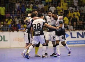 corinthians-bate-o-dracena-e-retorna-ao-caminho-das-vitorias-na-lnf