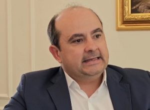advogado-aponta-burocracia-e-falta-de-qualificacao-em-processos-administrativos