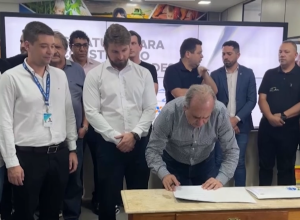 prefeitura-autoriza-recape-da-estrada-jacob-munhak-e-construcao-de-112-moradias-populares