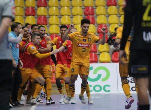 magnus-vence-o-praia-clube-e-retoma-lideranca-da-lnf-cresol-2025