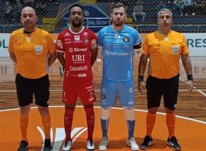 atlantico-goleia-o-blumenau-e-ultrapassa-100-gols-marcados-na-liga-nacional-de-futsal