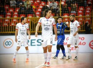 em-belo-horizonte,-campo-mourao-enfrenta-o-minas-pela-lnf