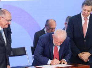 lula-envia-a-camara-projeto-para-regulacao-economica-de-big-techs