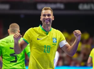 pito-comemora-atuacao-do-brasil-contra-o-paraguai:-“precisavamos-de-jogo-assim”