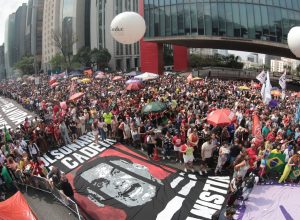 em-todo-pais,-milhares-protestam-contra-anistia-e-pec-da-blindagem