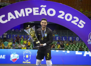 brasil-e-campeao-da-copa-das-nacoes,-e-goleiro-nicolas-levanta-2o-titulo-pela-selecao-principal