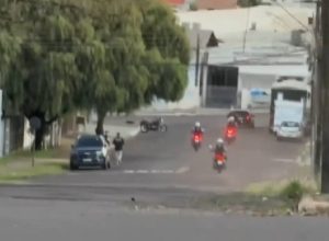 jovem-de-20-anos-e-preso-com-cocaina-apos-perseguicao-policial-em-cascavel