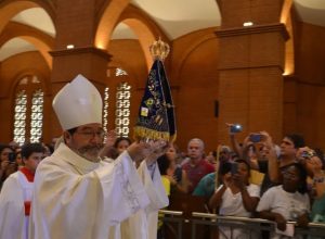 imagem-de-nossa-senhora-aparecida-peregrina-por-municipios-do-oeste-do-parana